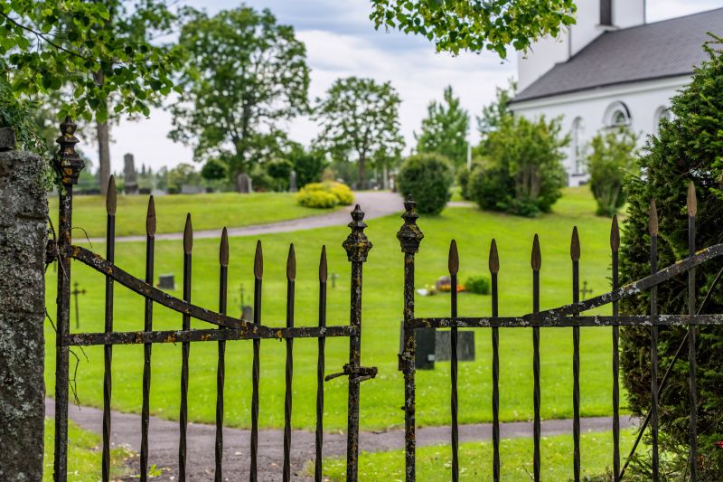 Ornamental Fence Service